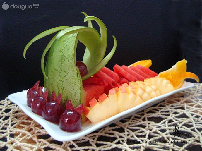 A股晚间热点 | 国务院宣布免除公办幼儿园儿童保育教育费